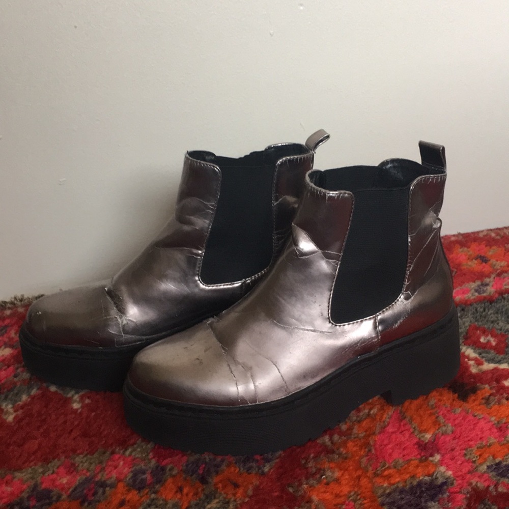 Jeffrey Campbell moon boots